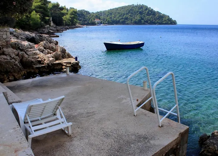 Apartman By The Sea Brna, Korcula - 9293 *