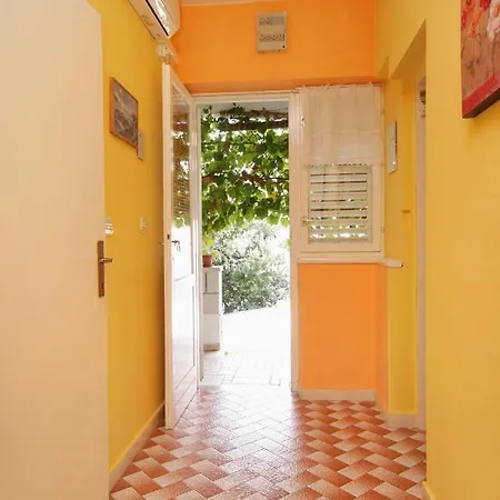 Апартаменты By The Sea Brna, Korcula - 9293 *