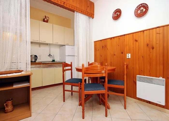 By The Sea Brna, Korcula - 9293 アパート *